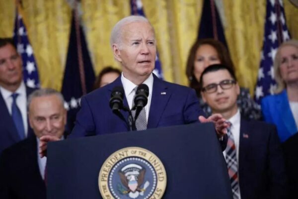 Biden calls himself 'first black woman to serve with black president' in latest stumble