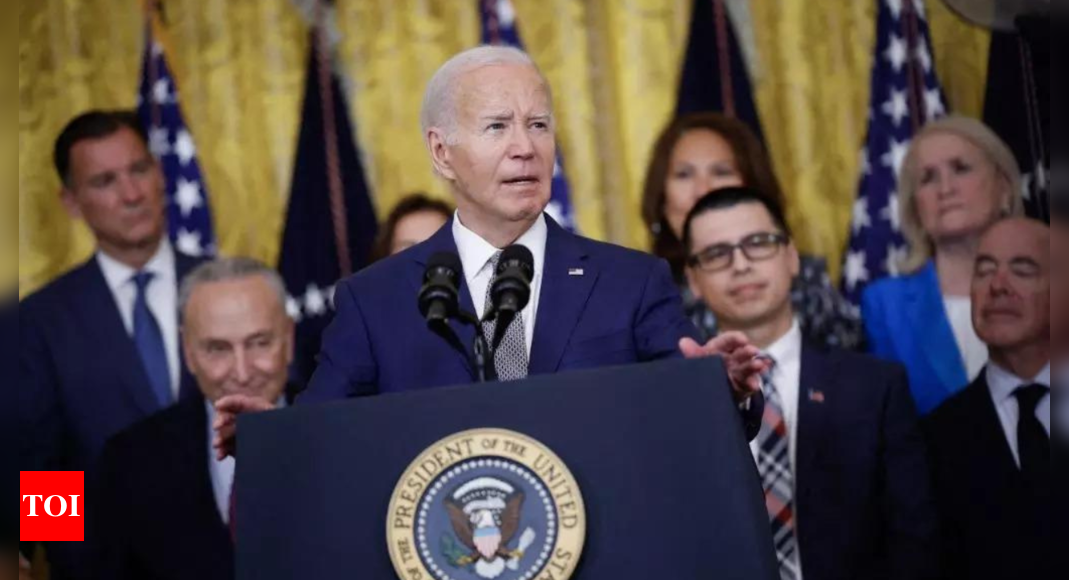 Biden calls himself 'first black woman to serve with black president' in latest stumble