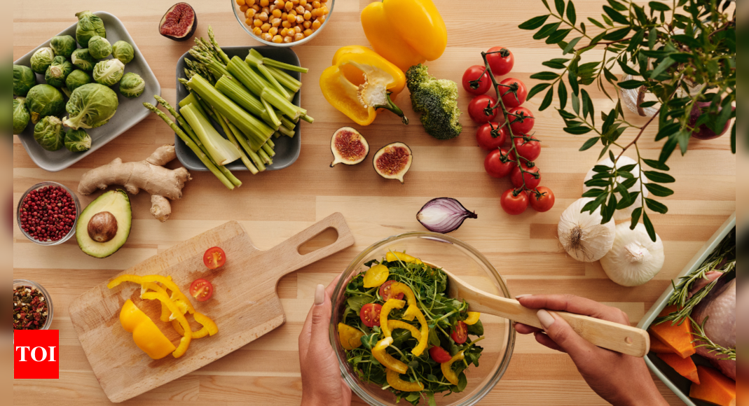 Vegan vs Mixed diet: Which is best for slow ageing? Vegan vs Mixed diet: Which is best for slow ageing?