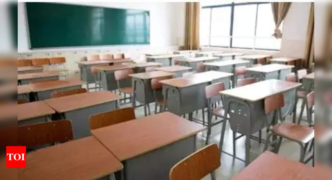 Delhi LG approves 200 new PGT posts for government school Delhi LG approves 200 new PGT posts for government school