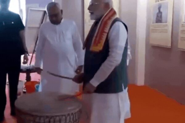 Watch: PM Modi kickstarts birth anniversary celebrations of Birsa Munda by playing dhol in Bihar | India News