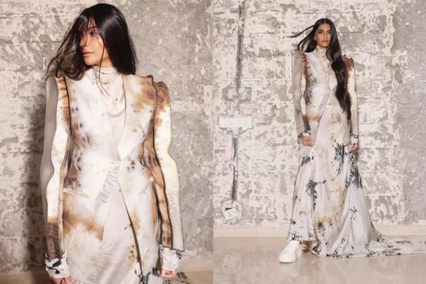 Sonam Kapoor looks like a painting in haute couture |